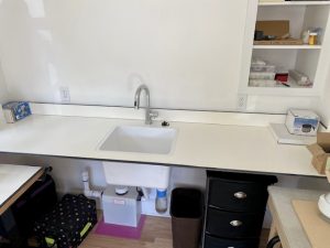 white trespa countertop studio sink